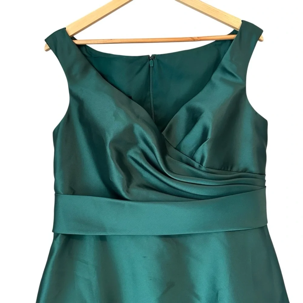 Alfred Sung Off-the-Shoulder Draped Wrap Satin Maxi Dress Hunter Green, size 14 - Picture 6 of 13